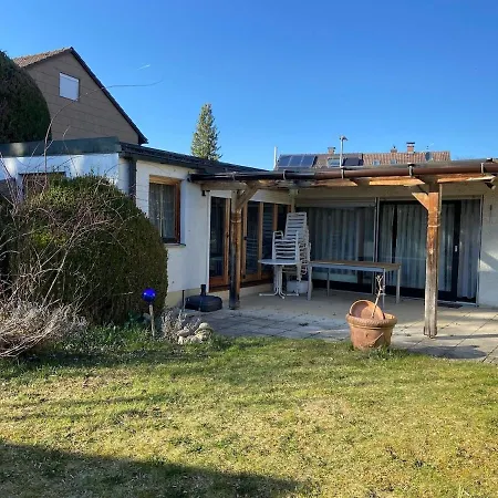 Gemuetliches Haus Mit Grossem Privatgarten * انترهاشنغ