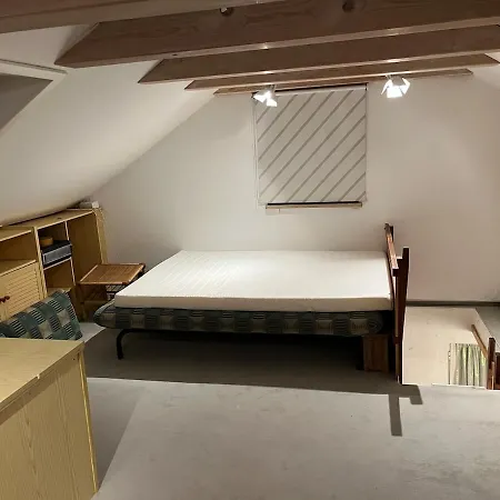 Gemuetliches Haus Mit Grossem Privatgarten