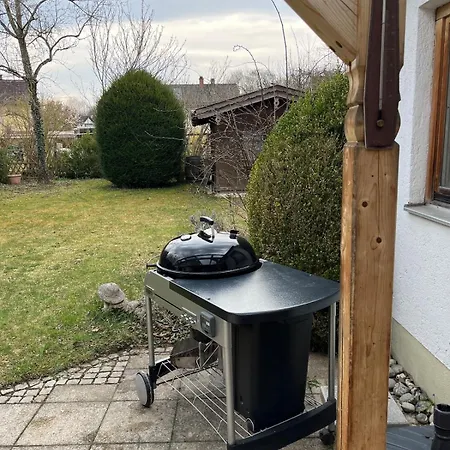 شقة Gemuetliches Haus Mit Grossem Privatgarten انترهاشنغ