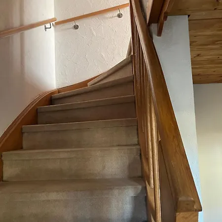 Gemuetliches Haus Mit Grossem Privatgarten Apartment Unterhaching