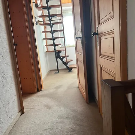 Gemuetliches Haus Mit Grossem Privatgarten Apartment *