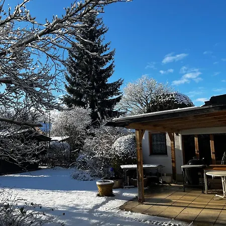 Gemuetliches Haus Mit Grossem Privatgarten Apartment Unterhaching